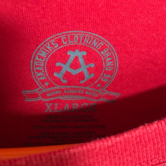 Akademiks Red T-Shirt - Picture 2 of 3